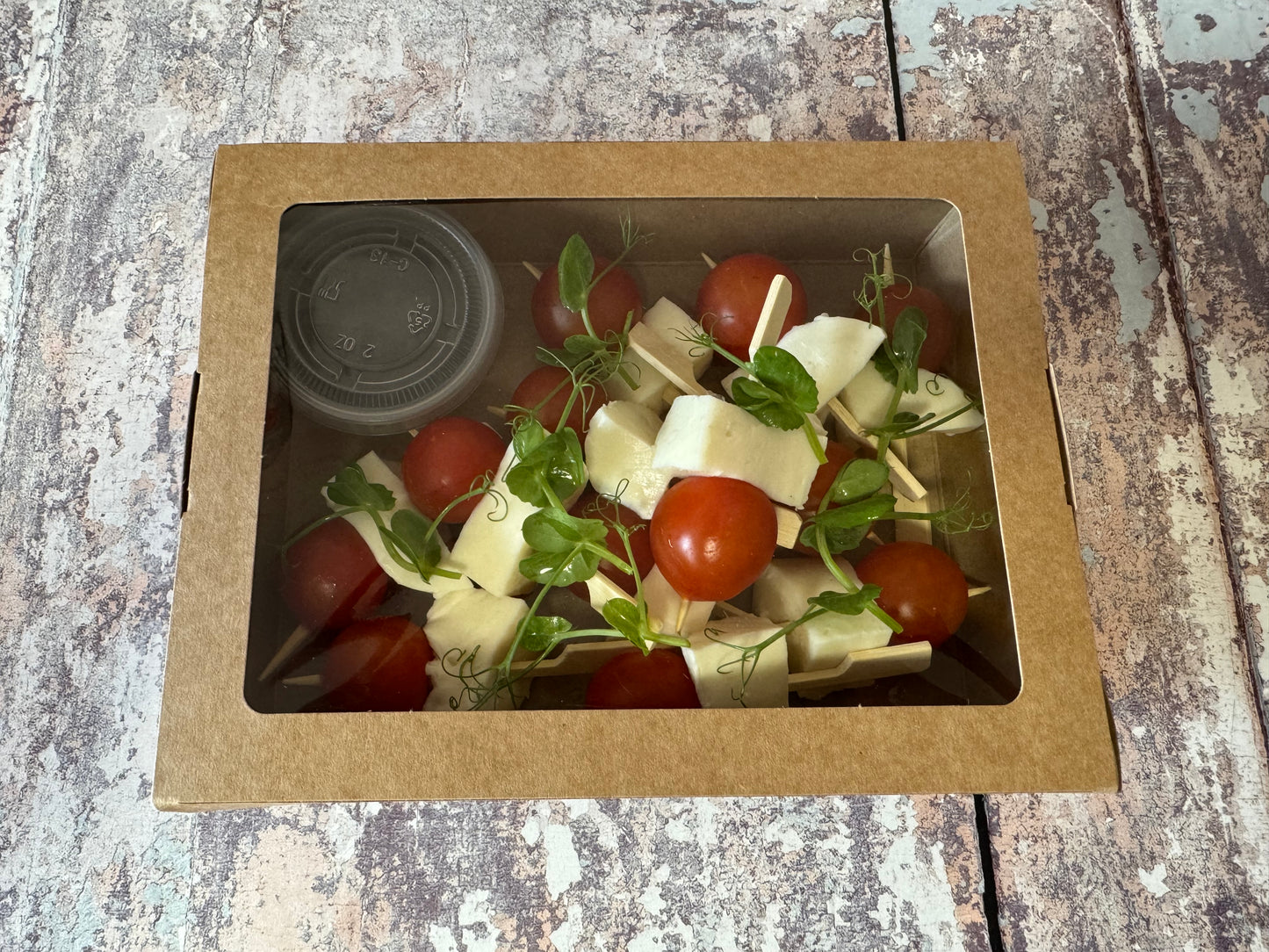 Cherry Tomato & Mozzarella With Balsamic Reduction